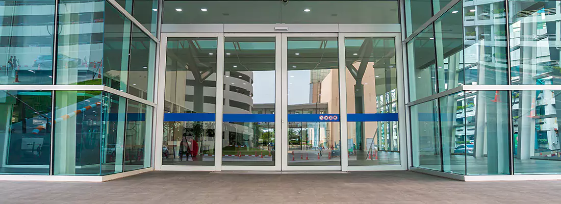 Automatic Glass Door Lock in Windsor, ON